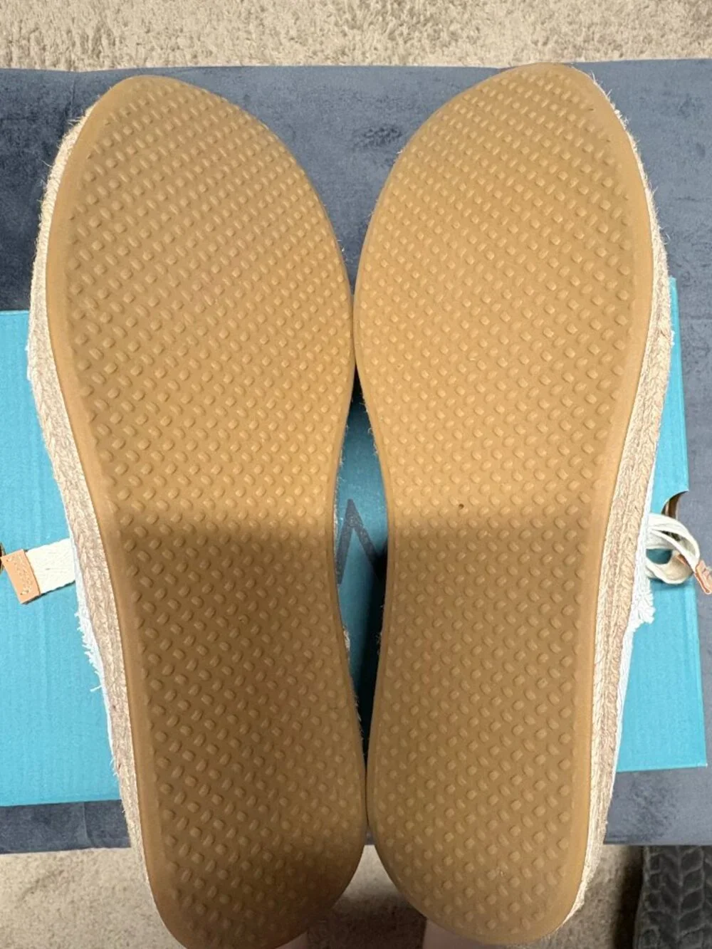 TOMS Carolina Lace Up